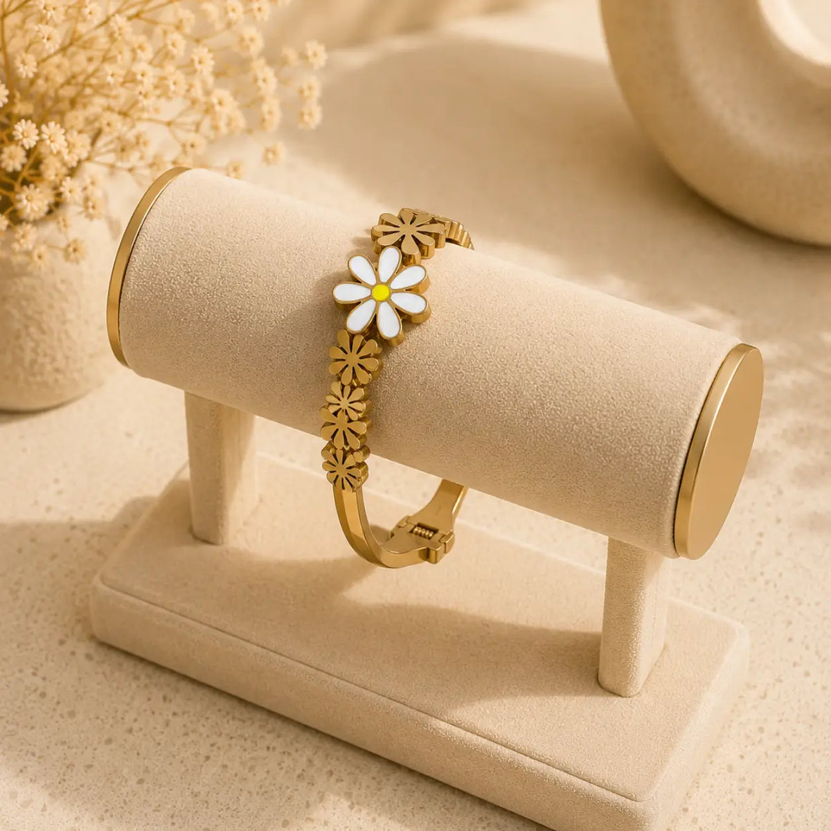 Golden Daisy Bloom Bracelet